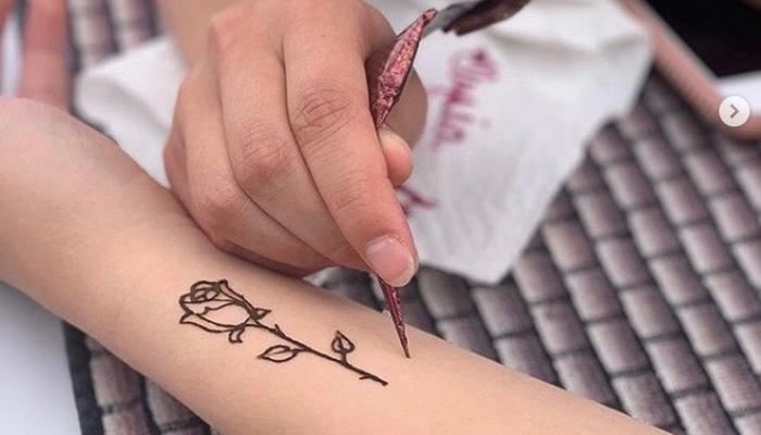 Morocco tours: Henna